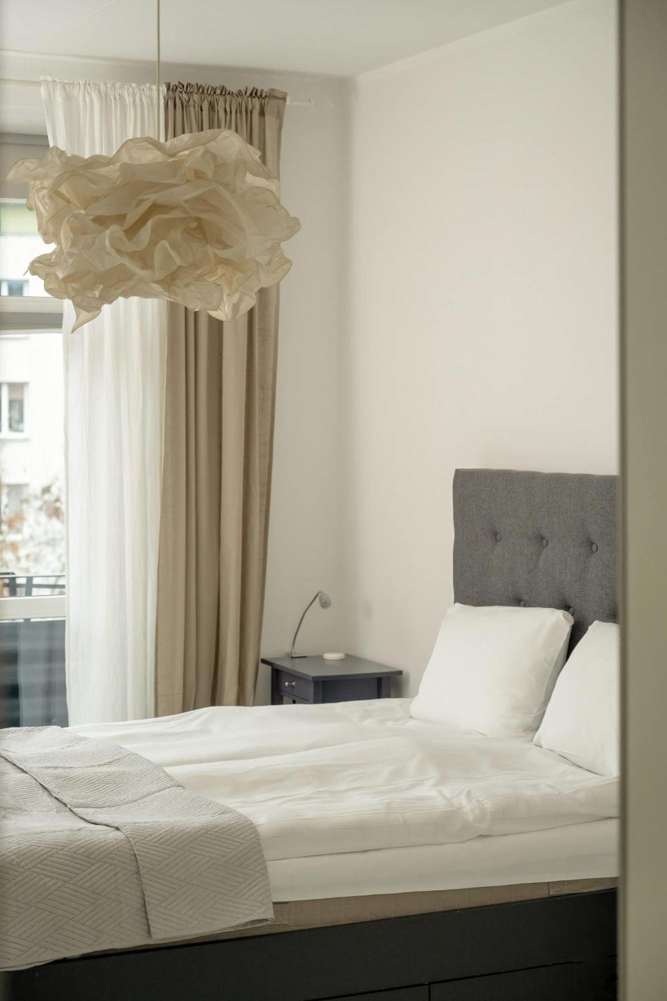 Pawlowa Stylish Apartment With Balcony & Home Office Wroclaw By Noclegi Renters Luaran gambar